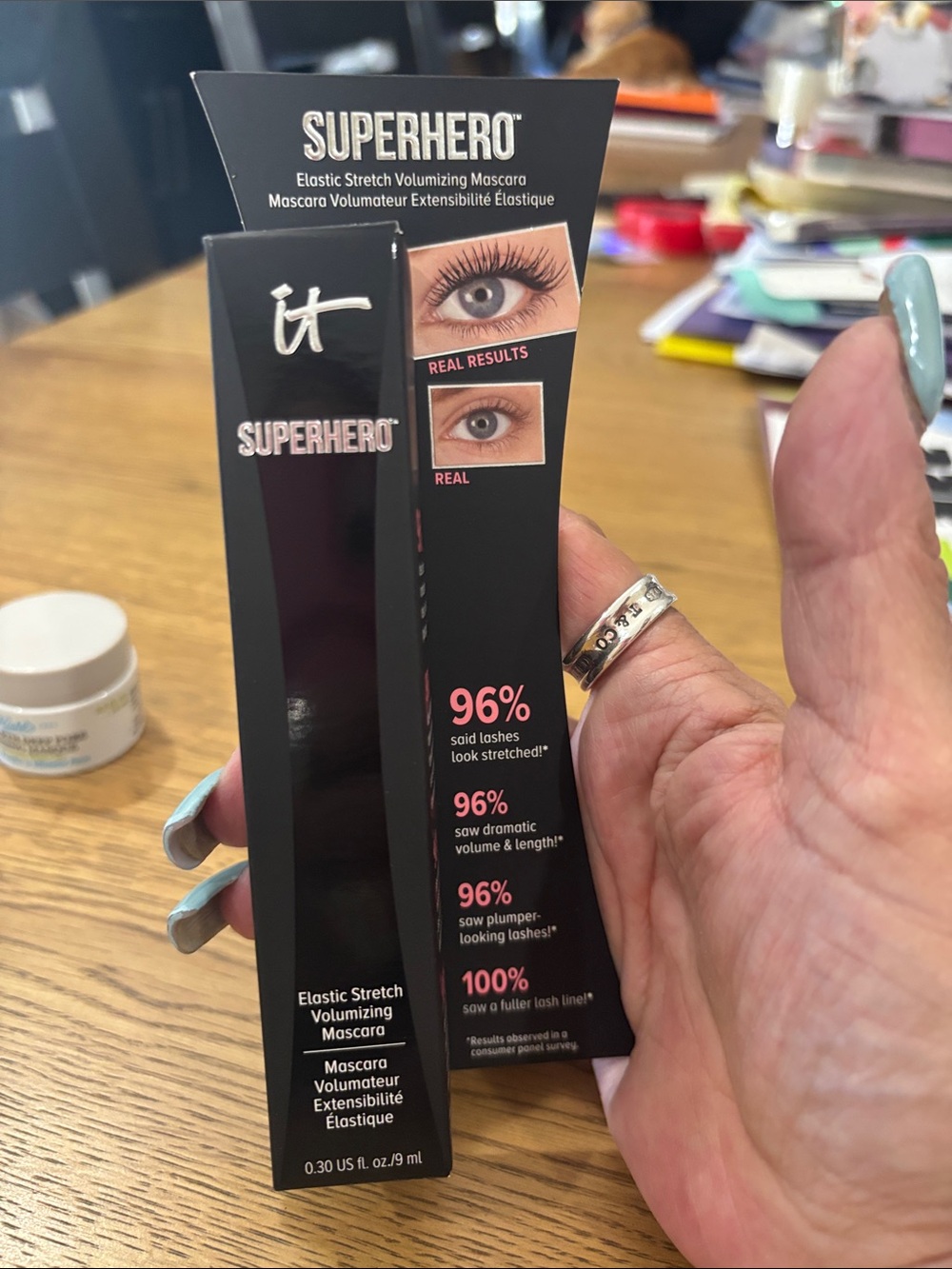 NYX Professional Makeup Eyelash Curler & IT Superhero Mascara & Kiehls Mask - Picture 6 of 6